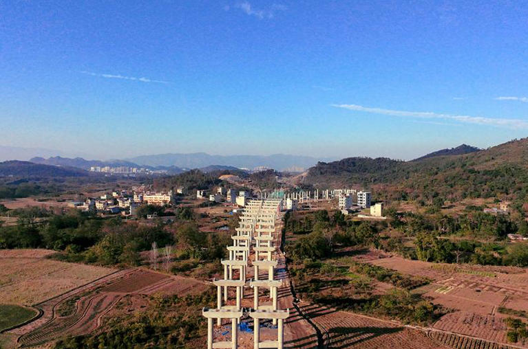 沥青公司外部市场开拓再结硕果